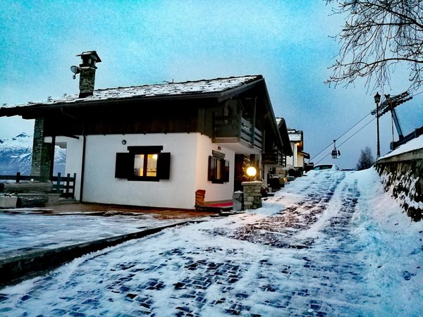 Foto esterno in inverno Maison Sylvie