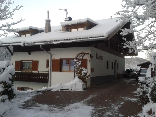 Foto Außenansicht Ferienwohnungen Kranebitt