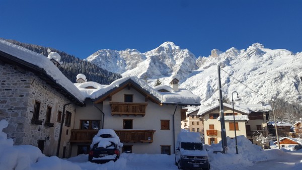 Foto Außenansicht Stella Alpina Suite
