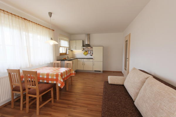 Der Wohnraum B&B + Ferienwohnungen Im Winkl