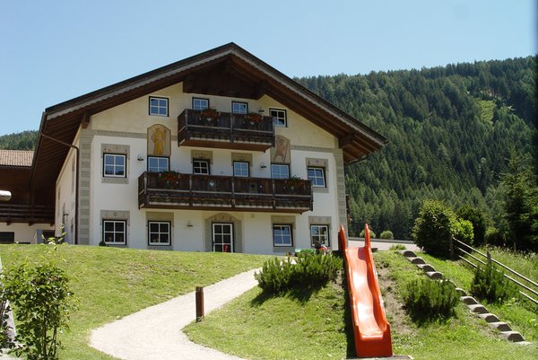 Foto esterno in estate Dolomit Family Resort Garberhof
