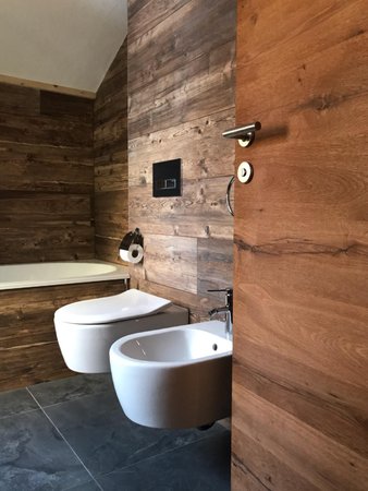 Foto vom Bad Ferienwohnungen Chalet Coeur des Dolomites