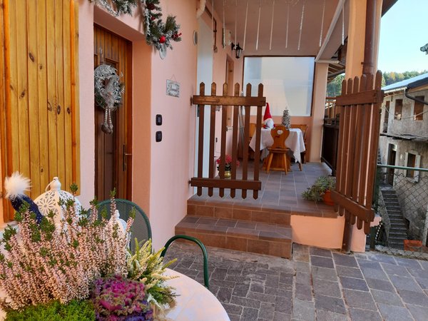 Foto Außenansicht im Sommer Casa Bernardi