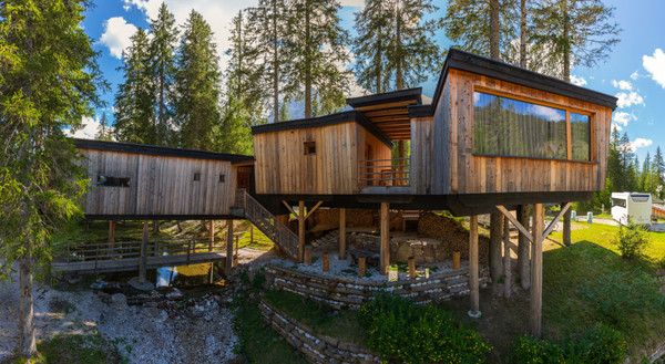 Foto esterno Caravan Park Sexten - Glamping
