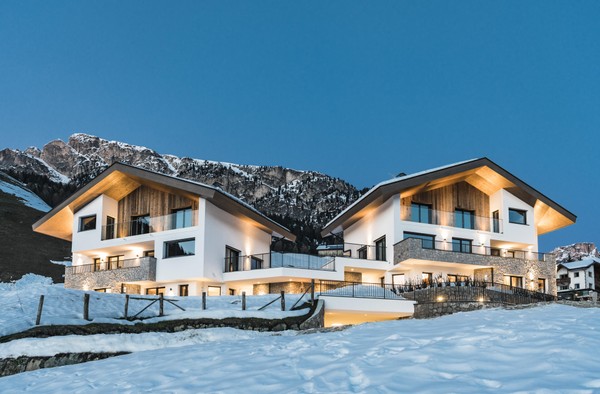 Foto Außenansicht Aurela Mountain Chalets