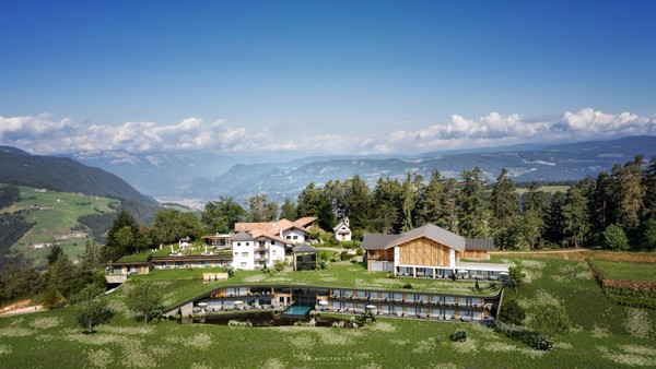 Photo exteriors Residence Hotel Ansitz Velseck