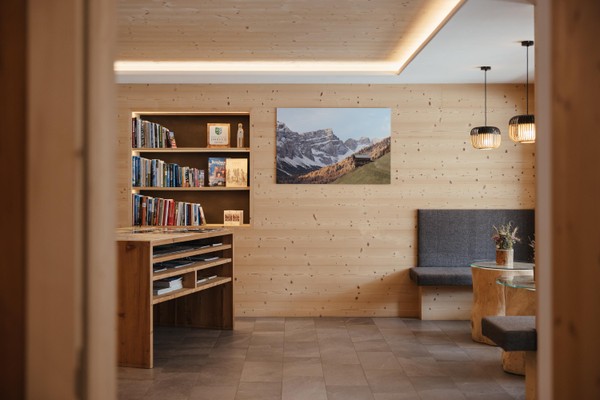Die Gemeinschaftsräume Berghotel Sanví