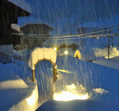 Foto Außenansicht im Winter Bonetti