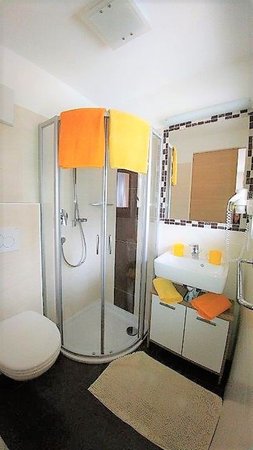 Foto del bagno Appartamenti in agriturismo Pitterlehof