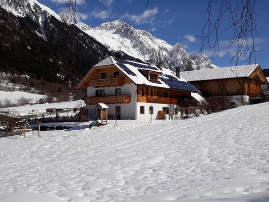 Photo exteriors Farmhouse apartments Unterreinischhof