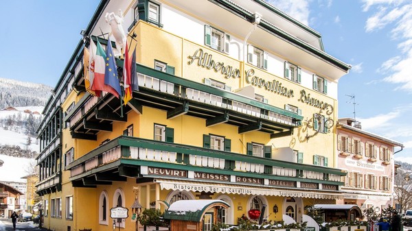 Photo exteriors Hotel Cavallino Bianco / Weisses Rössl