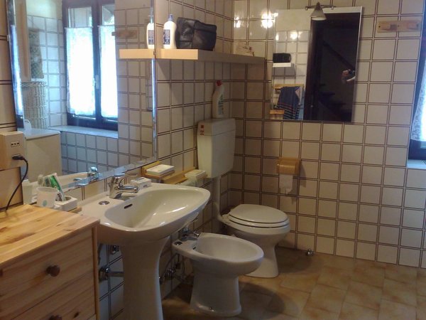 Photo of the bathroom Casa Ciclamino Val di Sole