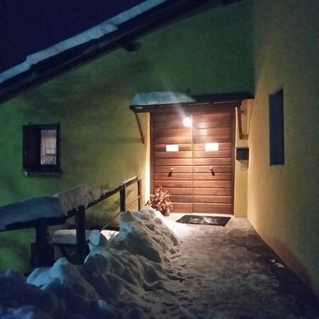 Foto esterno in inverno Casa Ciclamino Val di Sole
