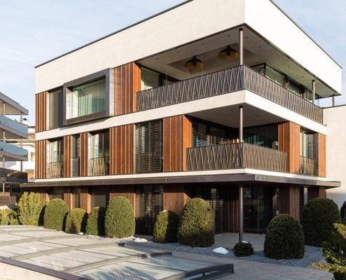 Foto Außenansicht Residence Anton Luxury Stay