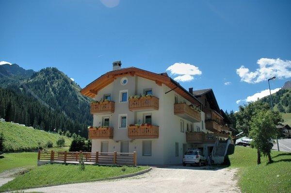 Foto Außenansicht Ferienwohnungen Cesa Portados