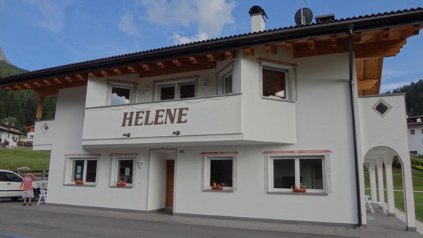 Photo exteriors Apartments Cësa Helene