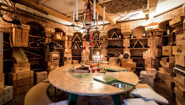La cantina dei vini San Vigilio Al Plan