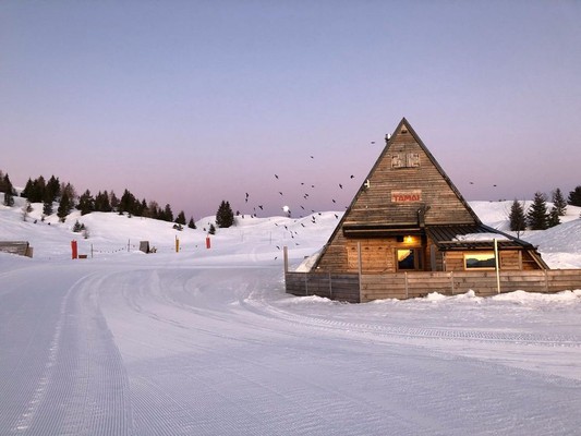Foto esterno Rifugio Tamai