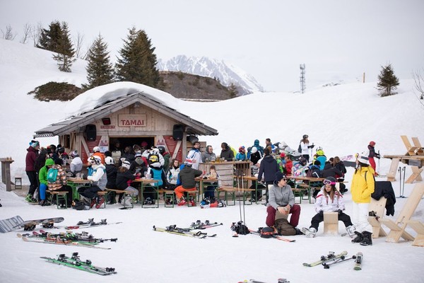 Foto esterno Rifugio Tamai