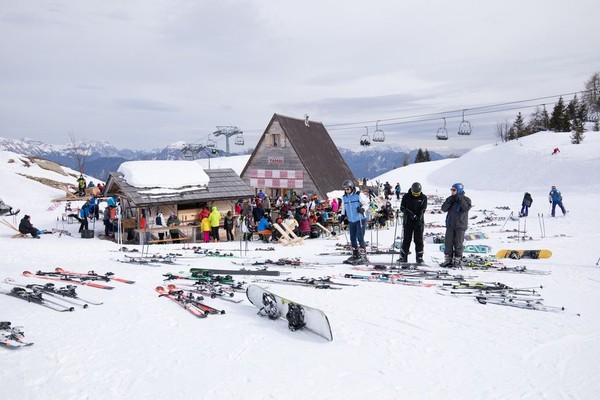 Foto esterno Rifugio Tamai