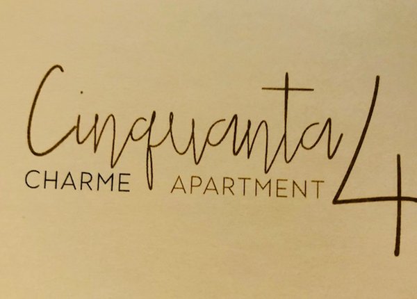 Logo Cinquanta4 Charme Apartment