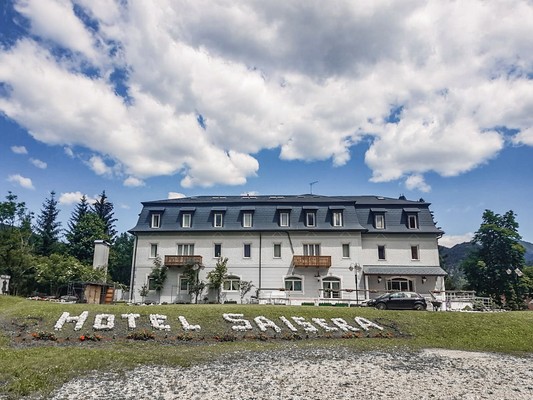 Foto esterno Hotel Saisera