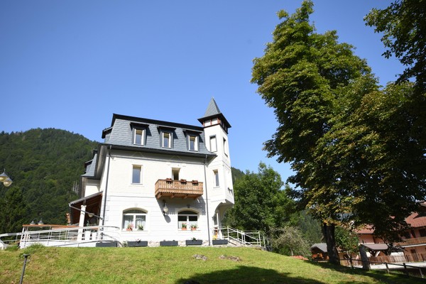 Foto esterno Hotel Saisera