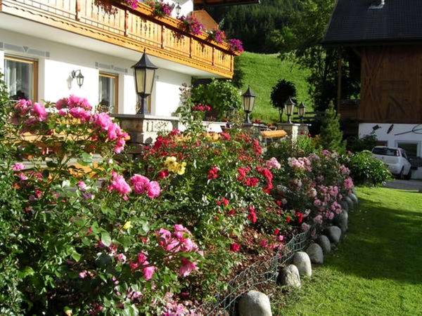 Photo exteriors in summer Mair am Hof