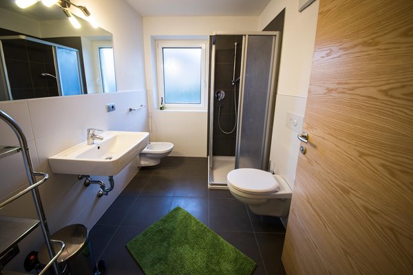 Foto del bagno Appartamenti Tirol
