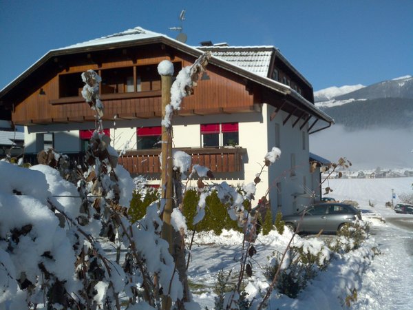 Foto invernale di presentazione Appartamenti Tirol