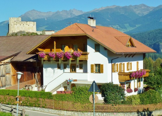 Foto esterno Appartamenti in agriturismo Bärnthalhof