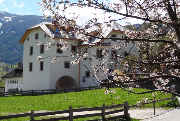 Photo exteriors Farmhouse apartments Hofrichter