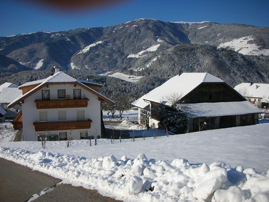 Photo exteriors Farmhouse apartments Holzerhof