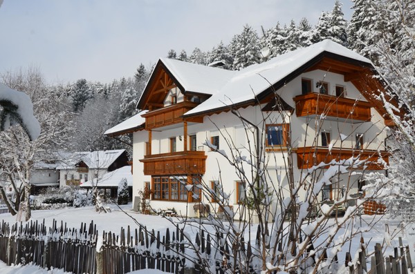 Foto Außenansicht Maurerhof Apartments Kronplatz