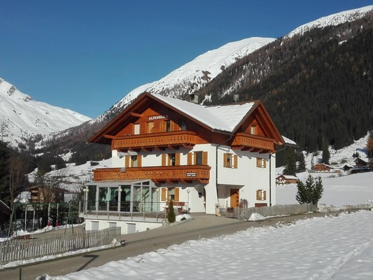 Foto Außenansicht Ferienwohnungen Alpenblick