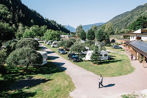 Foto esterno Camping Passeier Merano