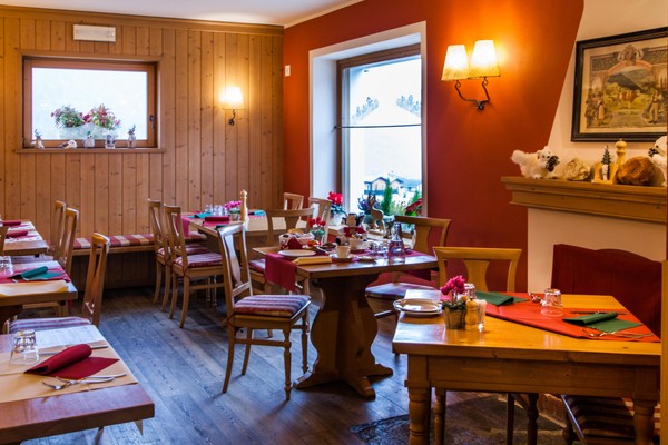 The restaurant Albosaggia (Sondrio - Valmalenco) Stella Orobica