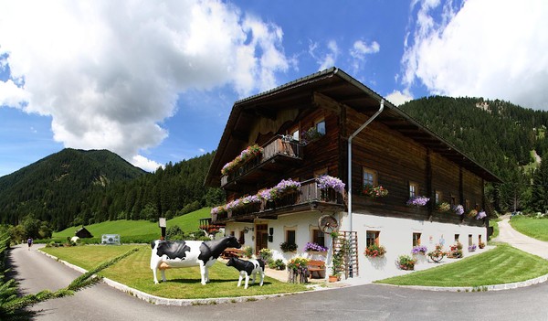 Photo exteriors Farmhouse apartments Örlerhof