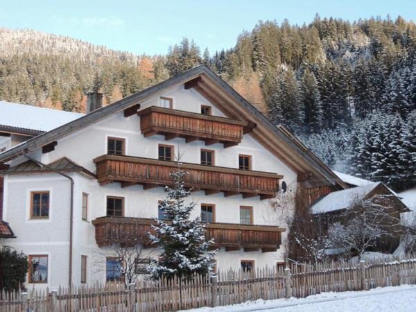 Foto esterno in inverno Hintnerhof