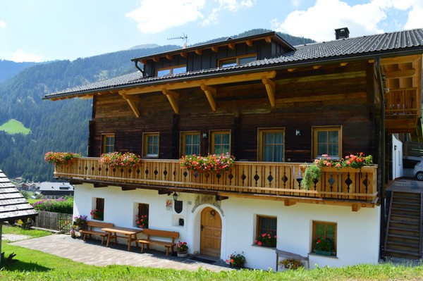 Photo exteriors Farmhouse apartments Feldererhof