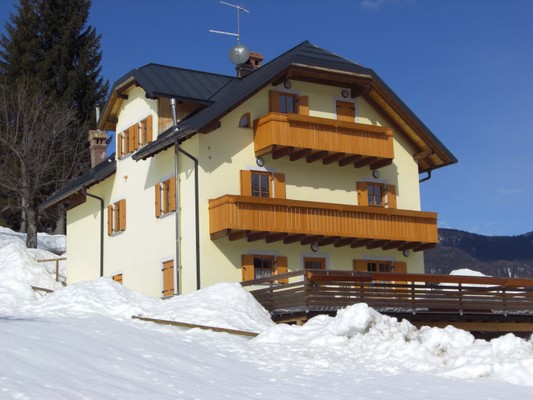 Foto esterno Appartamenti Casa Il Tiglio