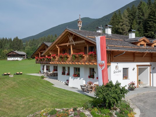 Photo exteriors Farmhouse apartments Lutzerhof