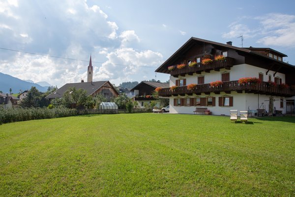 Photo exteriors in summer Marenklhof