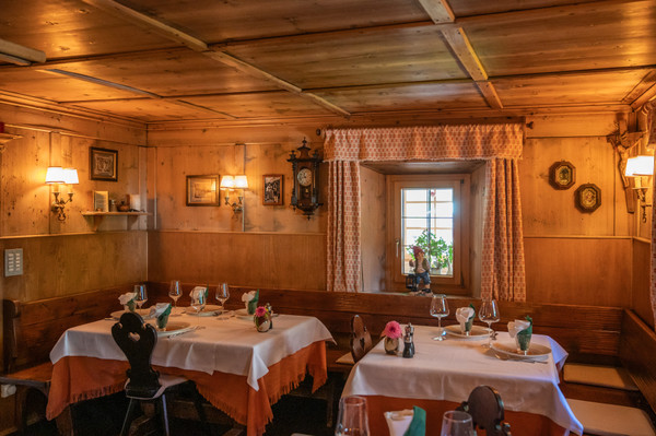 The restaurant San Vigilio / St. Vigil La Ücia by Fana Ladina