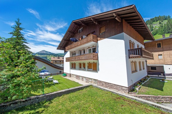 Foto Außenansicht Ferienwohnung Casa Brunelle