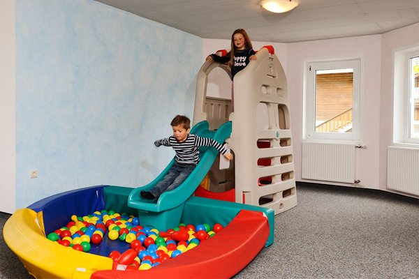 La sala giochi Hotel Tyrol