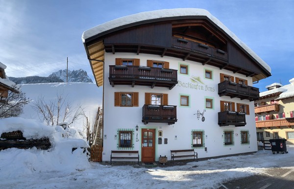 Photo exteriors Apartments Bachlaufen Haus