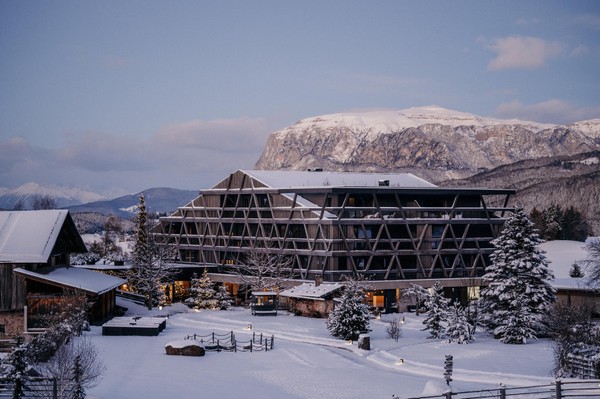 Foto Außenansicht Hotel Pfösl