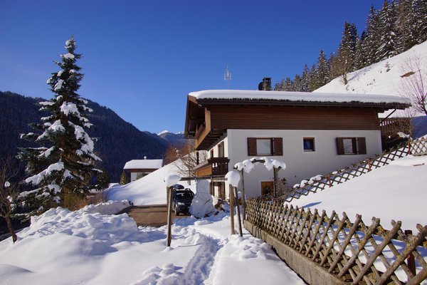 Photo exteriors in winter Fiung