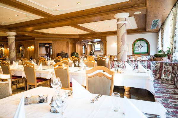 The restaurant Valle di Casies / Gsieser Tal Turmhotel Gschwendt